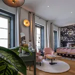 Проживание в семье Escale Rochelaise, Avec Access Et Sauna