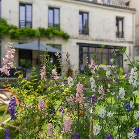 Escale Rochelaise, Avec Access Et Sauna Homestay *