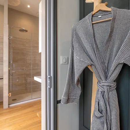 Escale Rochelaise, Avec Access Et Sauna