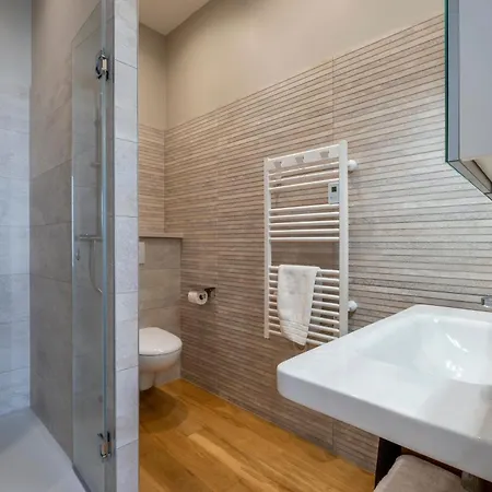 Escale Rochelaise, Avec Access Et Sauna La Rochelle (Charente-Maritime)