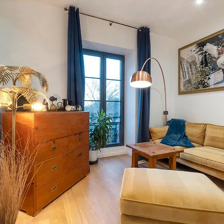 Escale Rochelaise, Avec Access Et Sauna Kwatera prywatna