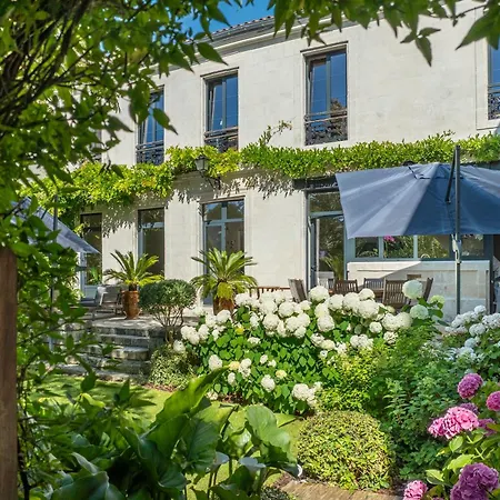 Escale Rochelaise, Avec Access Et Sauna Kwatera prywatna *